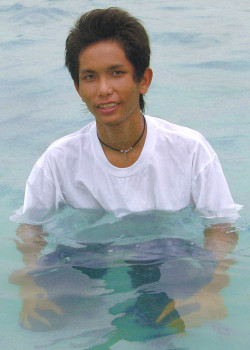 Asian swimming clothes